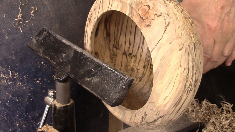 Woodturning a Spalted Maple Bowl