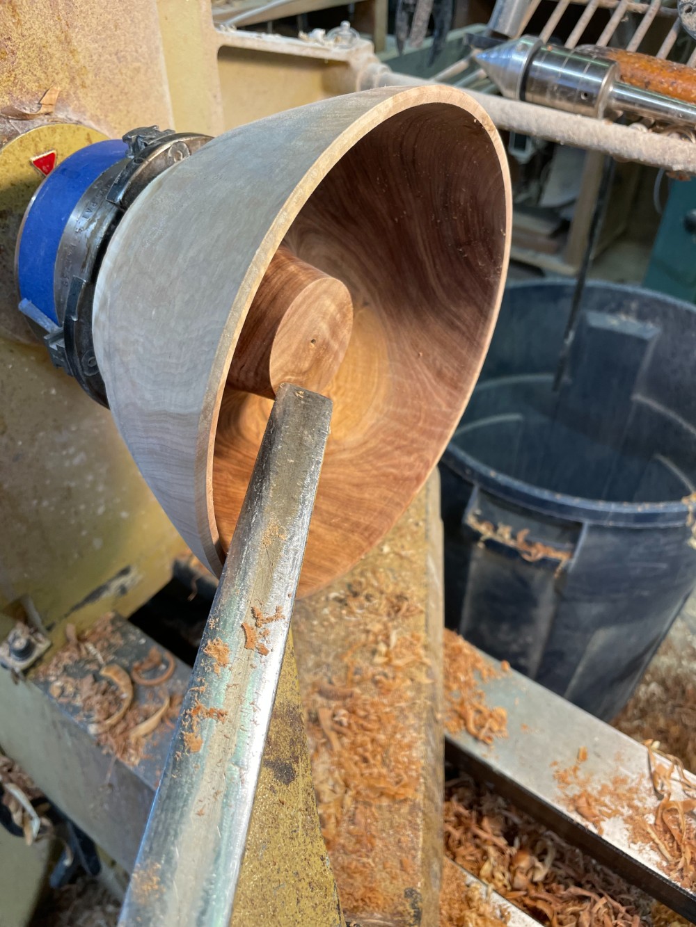 Woodturning christmas ornaments with dale l nish